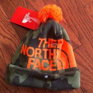 Youth camp north face winter hat